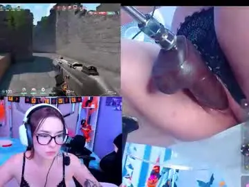 Chaturbate Watch Live Sex Cams of nicoleferrel