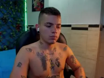Chaturbate Live Sex Cam of rennesanti