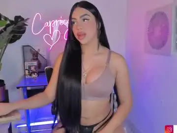 Chaturbate Live Sex Cam of hasbella_saenz1