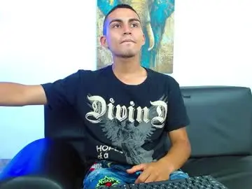 Chaturbate Free Live Porn of lucass_18