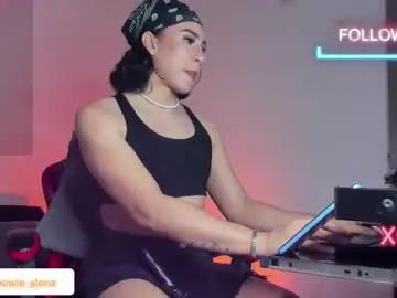 Chaturbate Adult Webcam of alonehazel