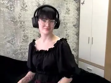 Chaturbate Live Porn of dodiebabikian
