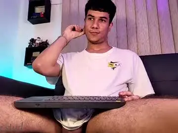 Chaturbate Live Sex of derek_stud_