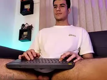 Chaturbate Live Sex Cam of derek_stud_