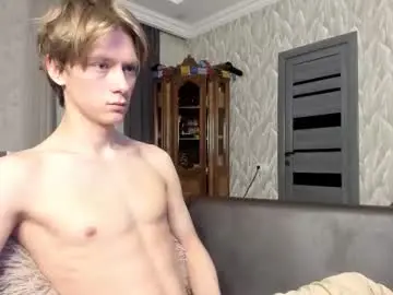 Chaturbate Live Sex Cam of milkiwy