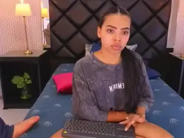 Chaturbate Live Sex Cam of chel_seth