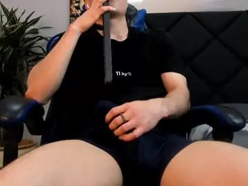 Chaturbate Free Porn Cam of roan_birkin