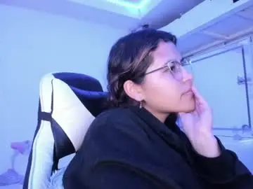 Chaturbate Free Porn Cam of ladybrown_16