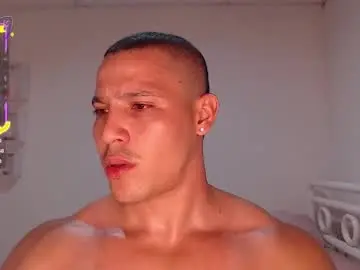 Chaturbate Nude Webcam of maxwel949813