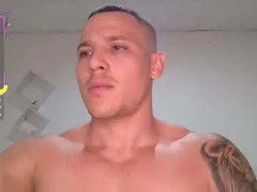 Chaturbate Best live sex cam show of maxwel949813