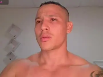 Chaturbate Best live sex cam show of maxwel949813