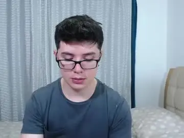 Chaturbate Free Live Porn of kevinhunts