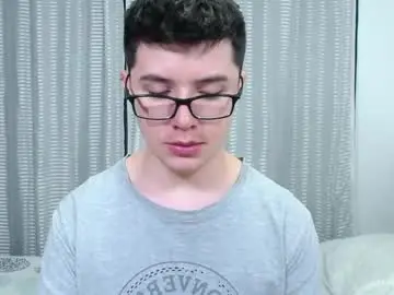 Chaturbate Sex Cam of kevinhunts