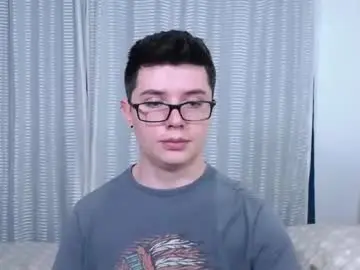 Chaturbate Live Sex Cam of kevinhunts