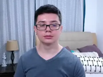 Chaturbate Sex Cam of kevinhunts