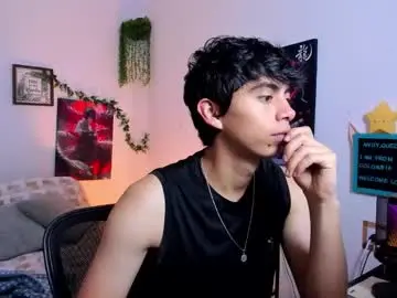 Chaturbate Sex Chat of andy_guez_11