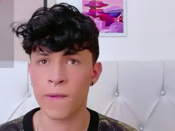 Chaturbate Private Sex Chat of axel_evanss