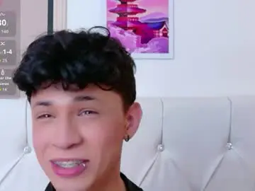 Chaturbate Free Live Porn of axel_evanss