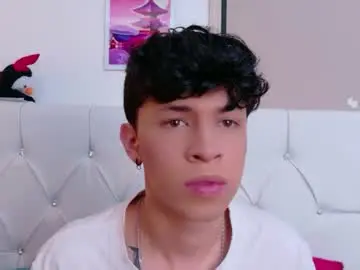 Chaturbate Watch Live Sex Cams of axel_evanss