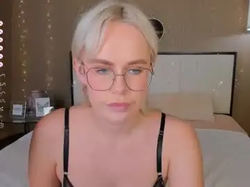 Chaturbate Free Live Porn of bellatip