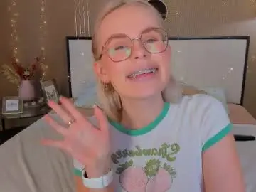 Chaturbate Best live sex cam show of bellatip