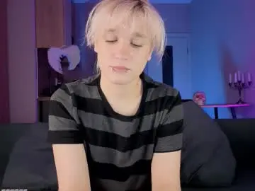 Chaturbate Live Sex Cam of gregory_byyrd