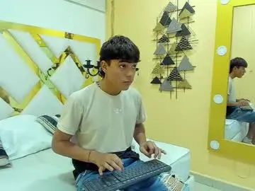 Chaturbate Free Porn Cam of marck_castillo