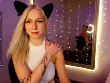 Chaturbate Best live sex cam show of cateyepro