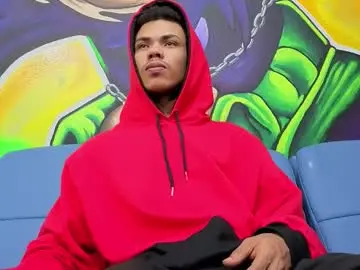 Chaturbate Watch Live Sex Cams of daniels6959