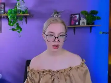 Chaturbate Live Sex of darly_honey