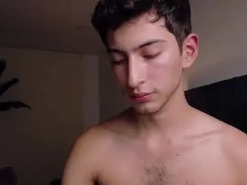 Chaturbate Live Porn of ethan_skiny_