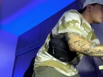 Chaturbate Nude Webcam of male_pussy