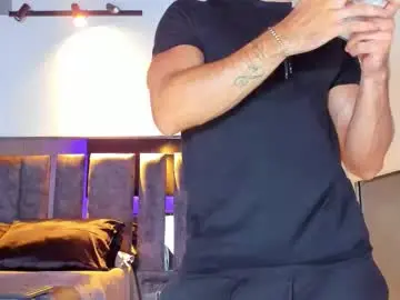 Chaturbate Sex Chat of santin_seans
