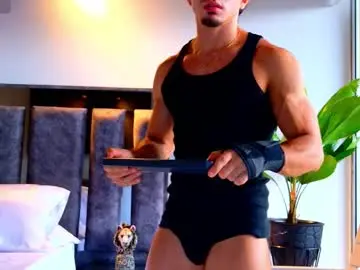 Chaturbate Best live sex cam show of santin_seans