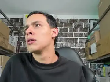 Chaturbate Sex Cam of 69osiris