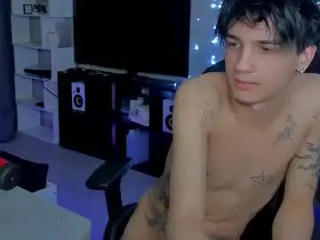 Chaturbate Live Sex Cam of davisross