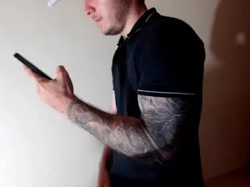 Chaturbate Nude Webcam of kennerfox77