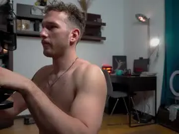 Chaturbate Live Sex Cam of viktor_secret