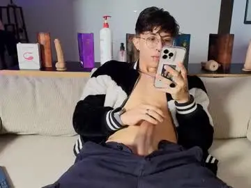 Chaturbate Sex Chat of im__thomas