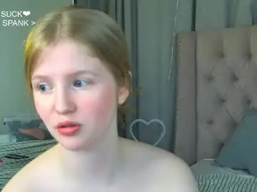 Chaturbate Live Porn of lilianhoward