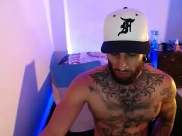 Chaturbate Sex Cam of luciifer_hills