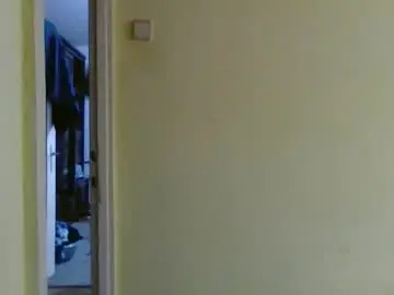 Chaturbate Free Live Porn of amira3333