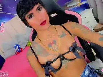 Chaturbate Watch Live Sex Cams of kilye_nellaa