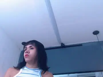 Chaturbate Live Sex Cam of andrea_gill_