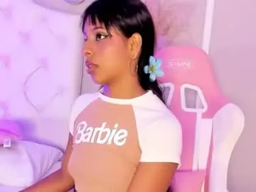 Chaturbate Best live sex cam show of evelyn__ebony