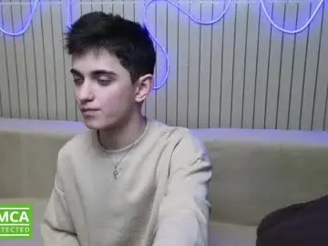 Chaturbate Live Sex of alexander_18_xxl