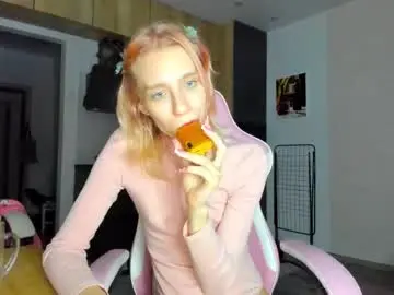 Chaturbate Live Sex Cam of _alice_kitty