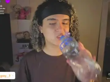 Chaturbate Live Sex of derek_grey1