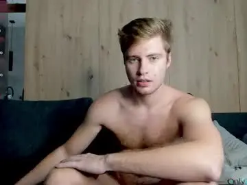 Chaturbate Live Porn of hornyblondieboyy