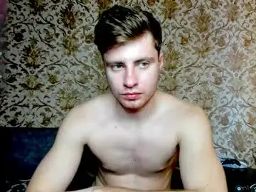 Chaturbate Live Sex Cam of hornyblondieboyy
